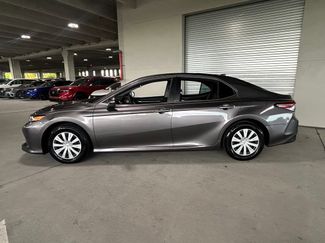 Used 2020 Toyota Camry LE FWD video 2