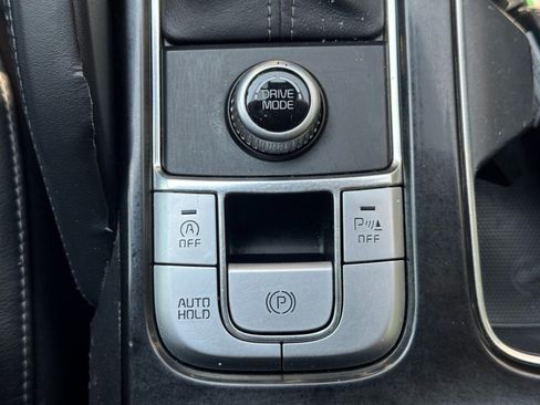 Used 2020 Kia Telluride EX w/ EX Premium Package FWD image 30