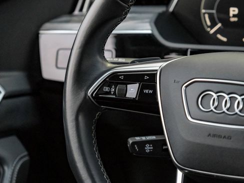 Used 2022 Audi e-tron Chronos w/ Chronos Package image 17