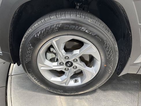 Certified 2024 Hyundai Tucson SEL AWD/4WD image 9