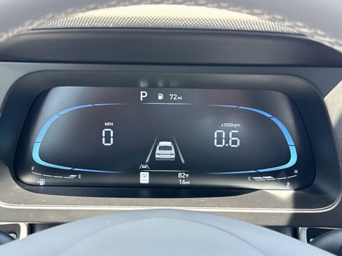 New 2026 Hyundai Elantra Sport FWD image 18