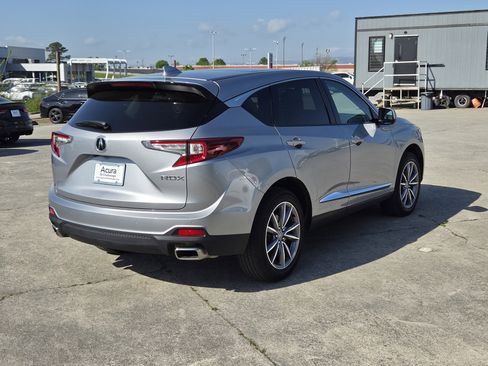 Used 2023 Acura RDX FWD w/ Technology Package image 4