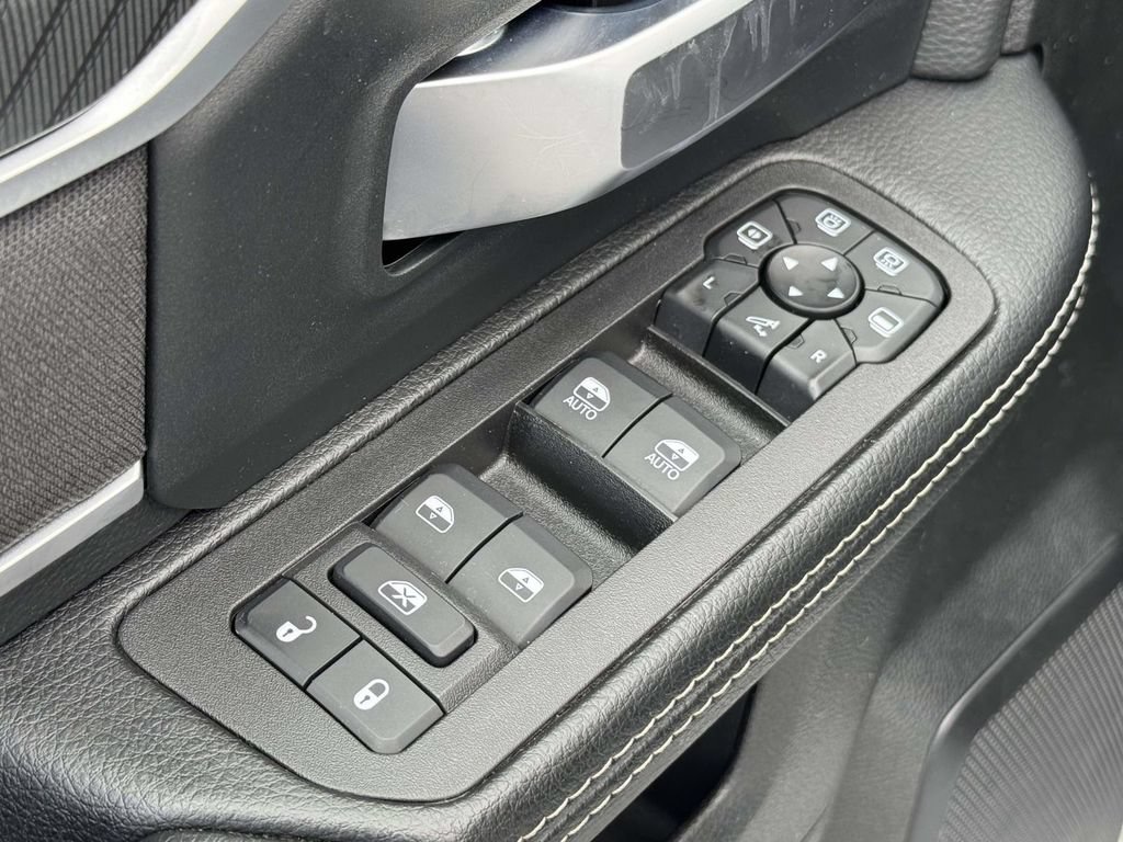 Used 2026 RAM 2500 Big Horn AWD/4WD image 27