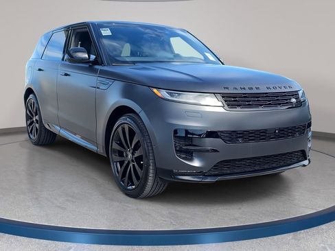 New 2025 Land Rover Range Rover Sport Dynamic SE image 3