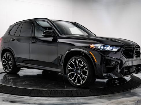Used 2024 BMW X5 M Competition w/ Executive Package image 17