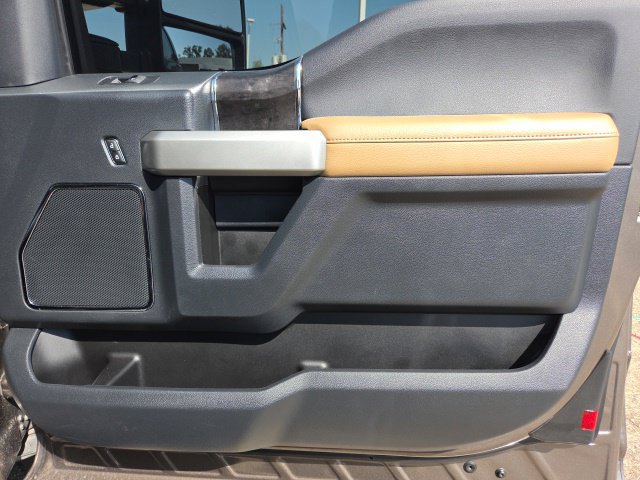 Certified 2022 Ford F350 Lariat AWD/4WD image 19