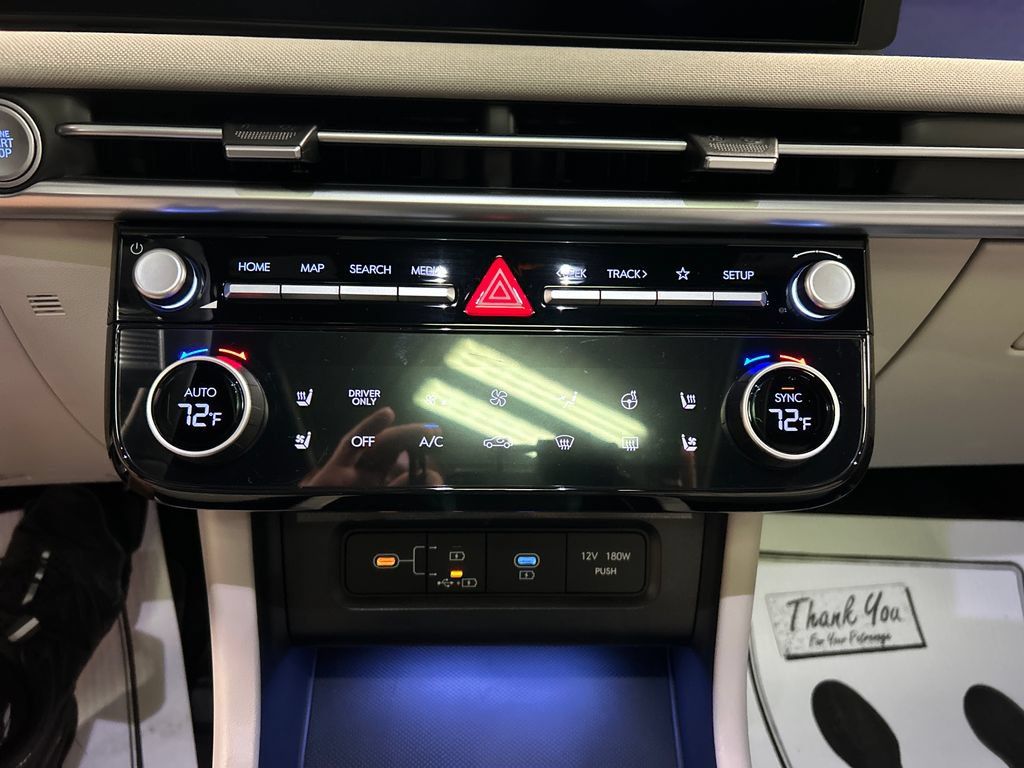 New 2026 Hyundai Tucson Limited AWD/4WD image 17