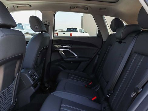 New 2026 Audi Q5 Premium AWD/4WD image 23