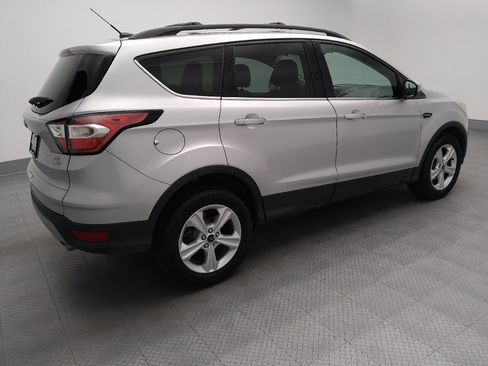 Used 2017 Ford Escape SE w/ SE Leather Comfort Package AWD/4WD image 10