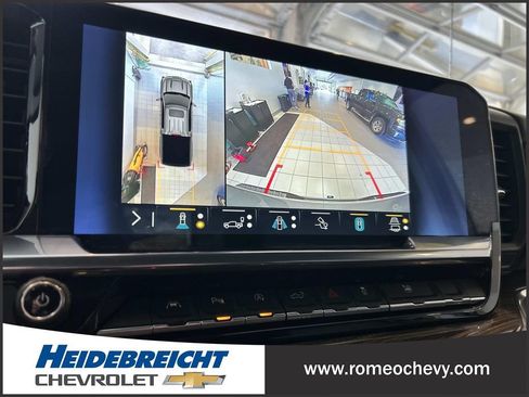 Used 2023 Chevrolet Silverado 1500 RST w/ Convenience Package II AWD/4WD image 22