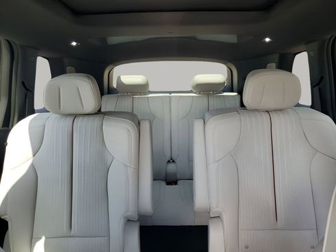 New 2026 Cadillac Vistiq Luxury image 43