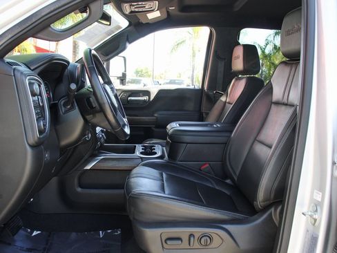 Used 2022 Chevrolet Silverado 2500 High Country image 20