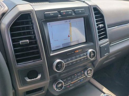 Used 2021 Ford Expedition XLT RWD image 15