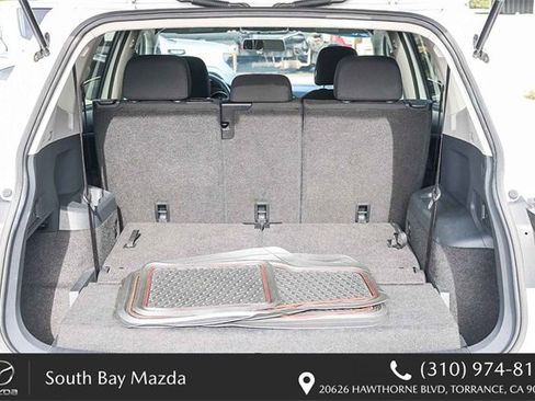 Used 2018 Volkswagen Tiguan S image 25