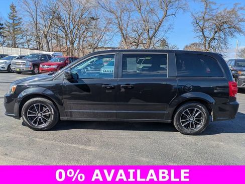 Used 2017 Dodge Grand Caravan SXT w/ Blacktop Package image 6