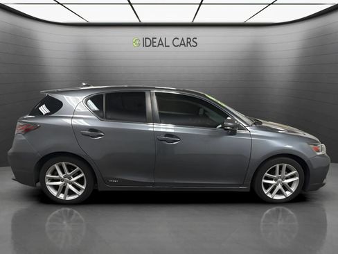 Used 2015 Lexus CT 200h FWD image 4