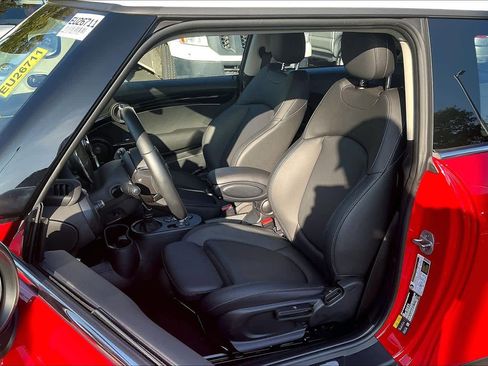 Used 2024 MINI Cooper SE image 26