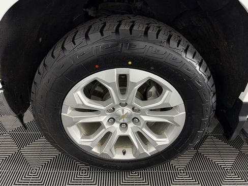 Used 2023 Chevrolet Silverado 1500 LTZ image 11