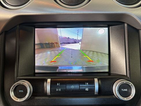 Used 2020 Ford Mustang Premium image 16