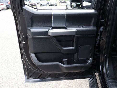 Used 2018 Ford F150 XLT w/ Equipment Group 302A Luxury AWD/4WD image 23