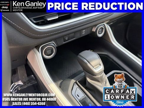 Used 2024 Toyota Grand Highlander AWD image 17