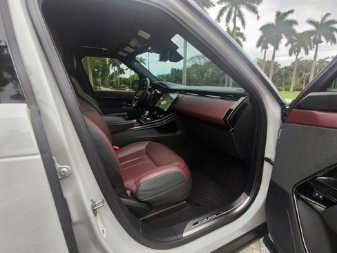 Used 2023 Land Rover Range Rover Sport SE Dynamic AWD/4WD image 39