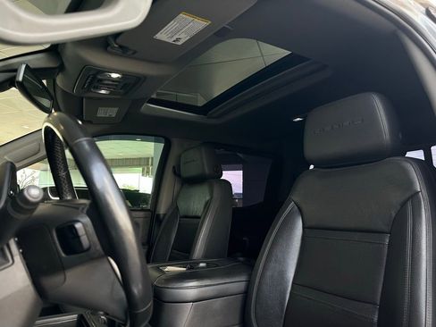 Used 2021 GMC Sierra 1500 Denali w/ Driver Alert Package II image 14