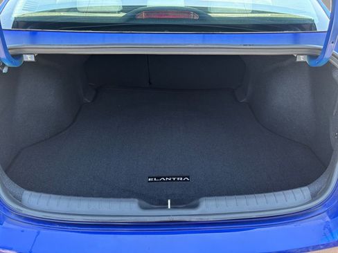 Used 2023 Hyundai Elantra Limited w/ Cargo Package FWD image 24
