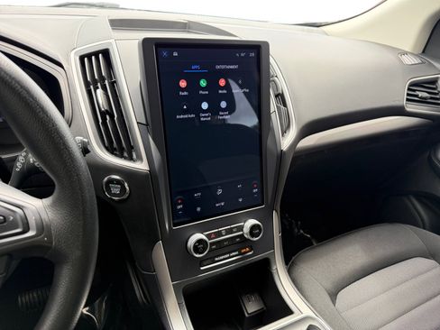 Certified 2023 Ford Edge SE w/ Black Appearance Package AWD/4WD image 12