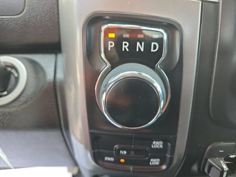 Used 2023 RAM 1500 Classic SLT AWD/4WD image 22