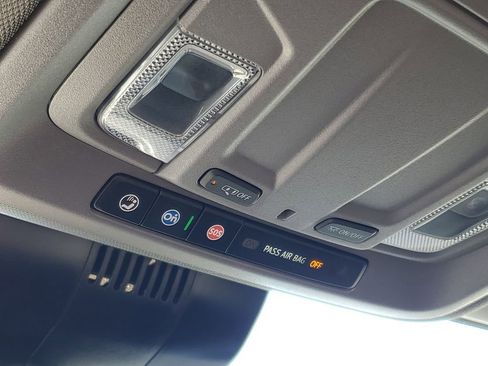 Certified 2024 Chevrolet Silverado 2500 Custom w/ Custom Value Package image 20