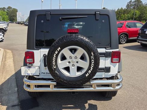 Used 2017 Jeep Wrangler Unlimited Sport w/ Quick Order Package 24S AWD/4WD image 11