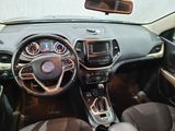 Used 2017 Jeep Cherokee Latitude w/ Cold Weather Group image 4