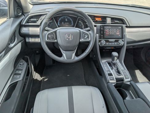 Used 2017 Honda Civic EX image 8
