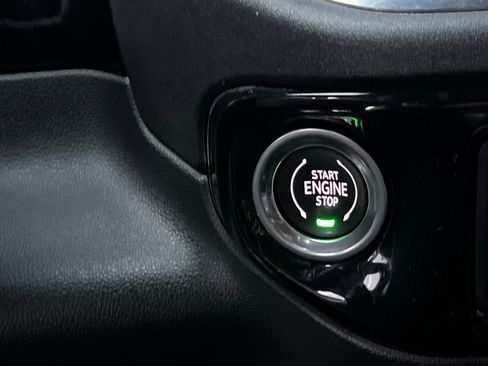 Used 2024 Chevrolet Silverado 2500 LT image 22