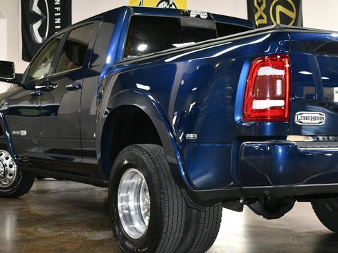 Used 2021 RAM 3500 Limited AWD/4WD image 55