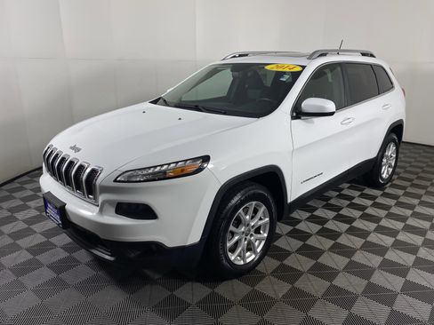 Used 2014 Jeep Cherokee Latitude w/ Comfort/Convenience Group image 9