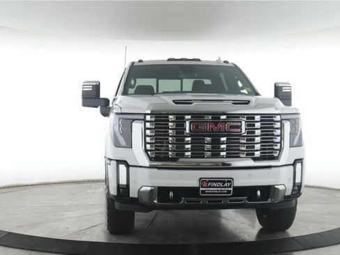 Used 2026 GMC Sierra 3500 Denali w/ Denali Reserve Package AWD/4WD image 12