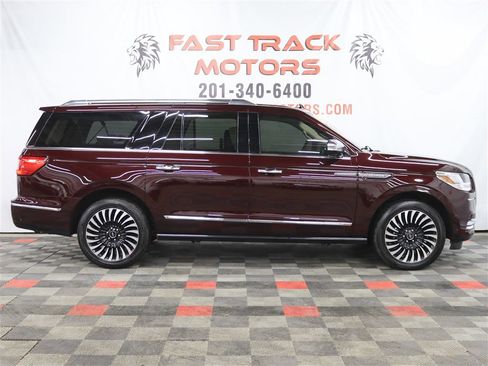 Used 2019 Lincoln Navigator L Black Label image 4