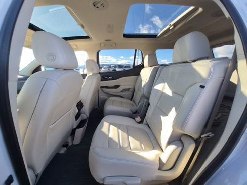 Used 2021 GMC Acadia Denali w/ Denali Ultimate Package image 13