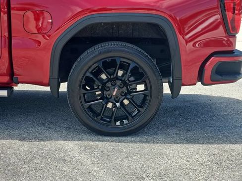 Used 2023 GMC Sierra 1500 Denali w/ Denali Reserve Package AWD/4WD image 32