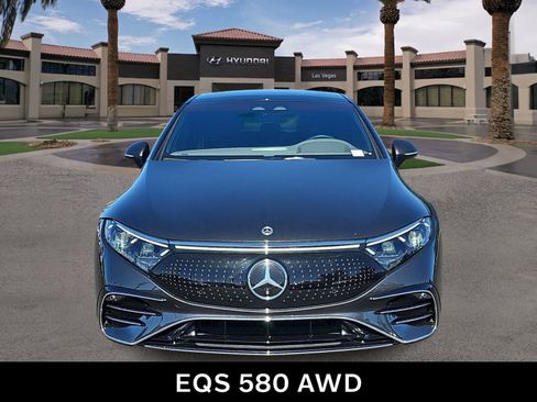 Used 2023 Mercedes-Benz EQS 580 4MATIC Sedan image 3