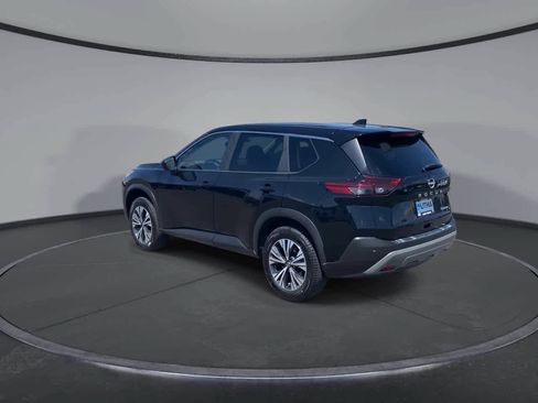 Used 2023 Nissan Rogue SV AWD/4WD image 7