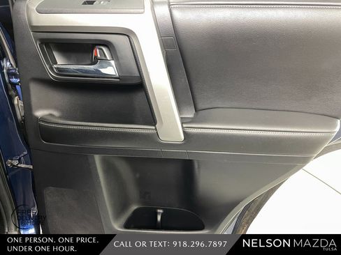 Used 2015 Toyota 4Runner Limited image 41