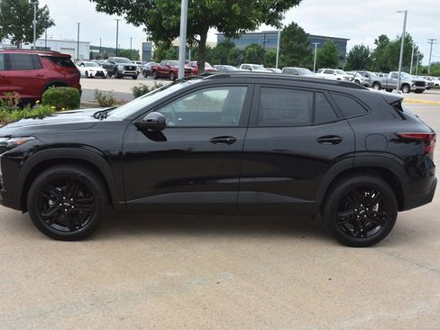 New 2026 Chevrolet Trax ACTIV w/ Driver Confidence Package FWD image 10