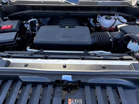 Used 2026 Chevrolet Silverado 1500 LT image 9