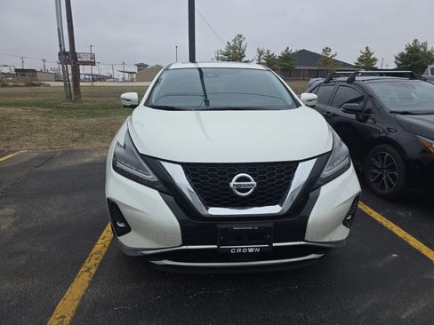 Used 2021 Nissan Murano SL w/ SL Moonroof Package image 2