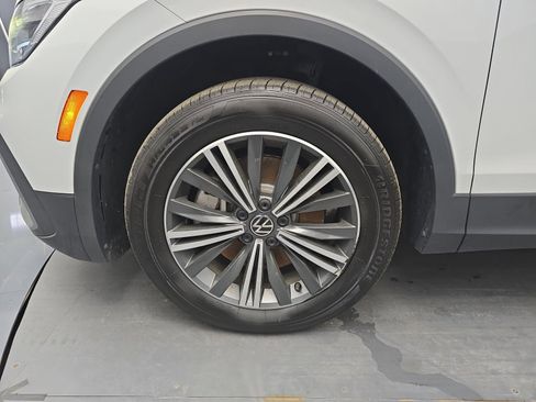 Used 2024 Volkswagen Tiguan Wolfsburg Edition image 12