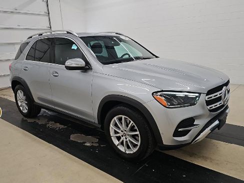 Used 2024 Mercedes-Benz GLE 450e 4MATIC image 1