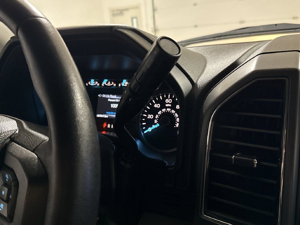 Used 2020 Ford F150 XLT w/ Equipment Group 302A Luxury AWD/4WD image 18